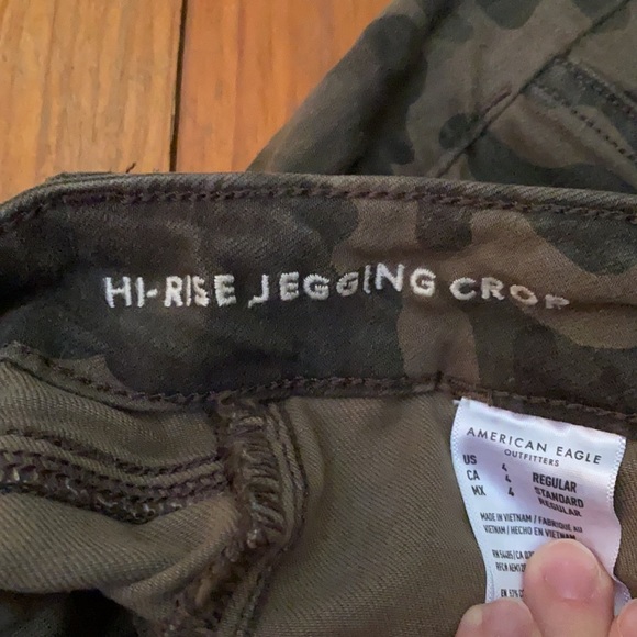 ✨•American Eagle jeans•✨ - Picture 6 of 8